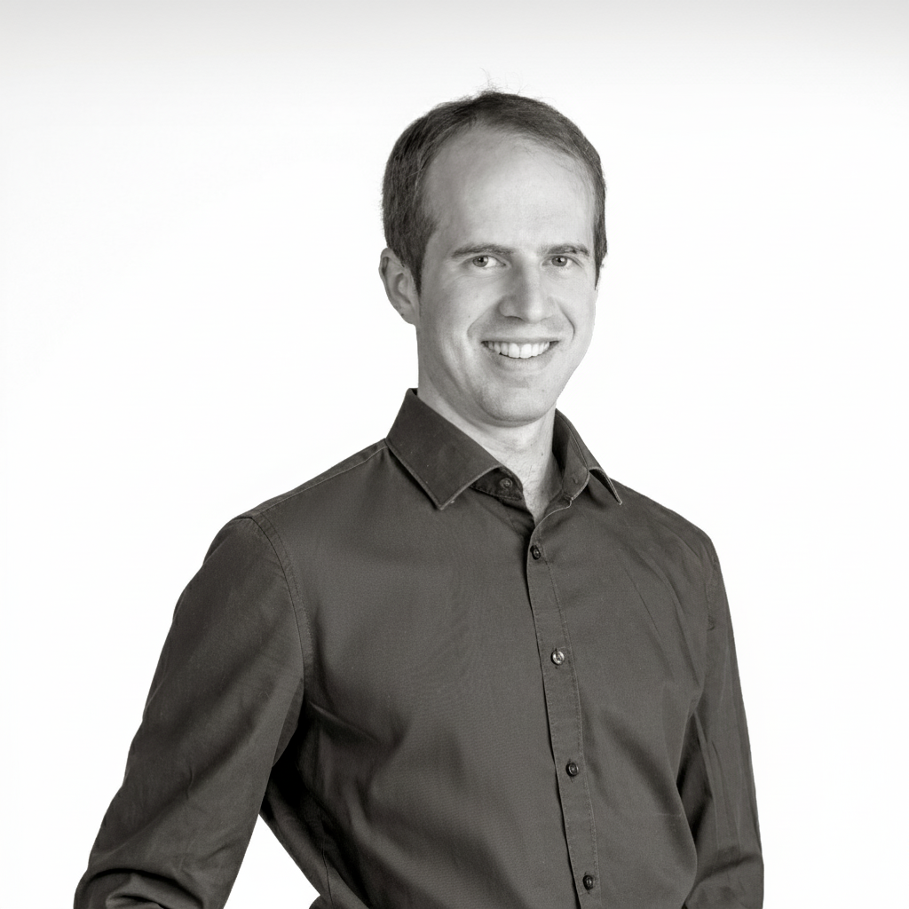 Profile picture of the author Lucas